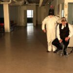 jari ja robotti0 Harry the Robot (Harri Loiva) and Jari Somero in Lana